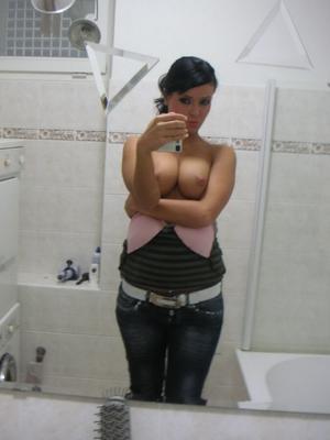 Flashing brunette homemade