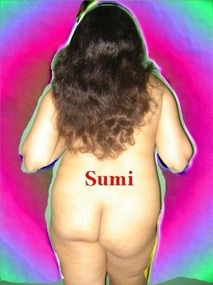 INDIO-AMA DE CASA SUMI ESPECTÁCULO DE PEINADO DESNUDO Y DESAGRADABLE