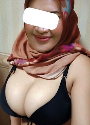 Uma parte do corpo da garota hijab