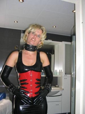 Latex Dutch Slut Wife