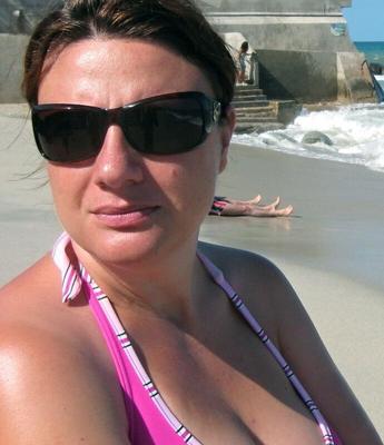 Beautiful Mommie - Beauty on the Beach NN