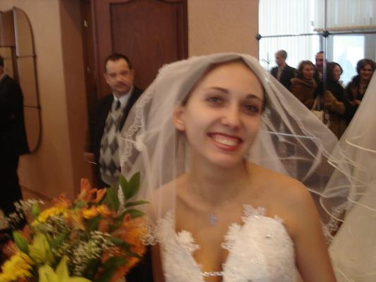 russian bride gets hungry