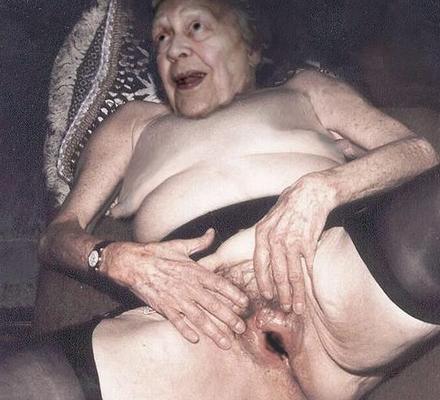 Very old granny is a good meaty fuckdoll