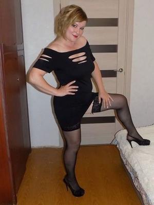 Gordinha Russa Milf Prostituta Albina