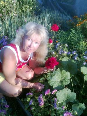 Olga, conductrice de bus russe mature de Chelabinsk