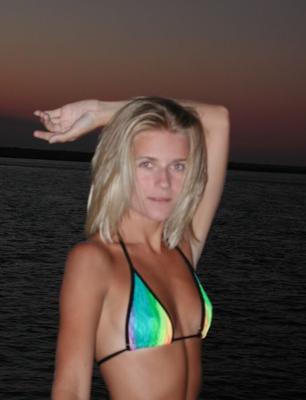 MILF blonde en vacances