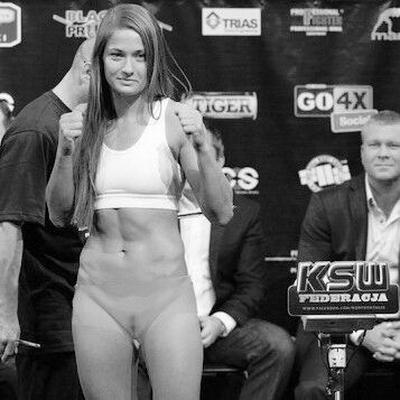 faux combattants polonais de l'UFC Karolina Kowalkiewicz