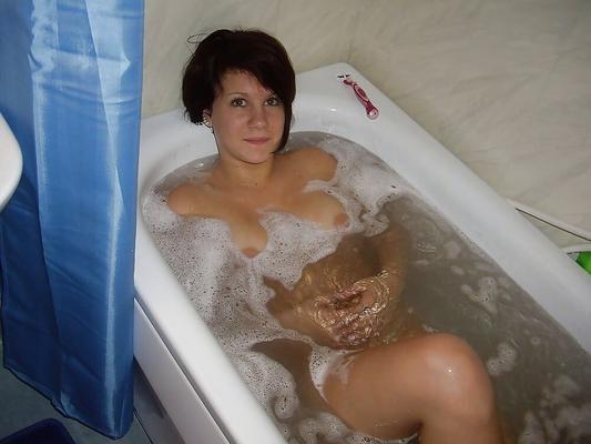 Swedish Amateur  Nelly having a bath