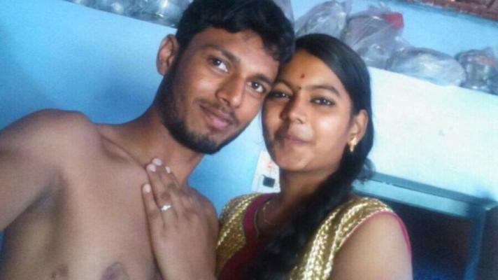 インドの十代の夫婦のヌードが露出