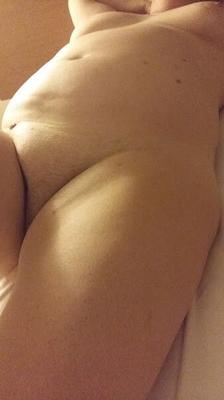 Mature on the bed(wife)