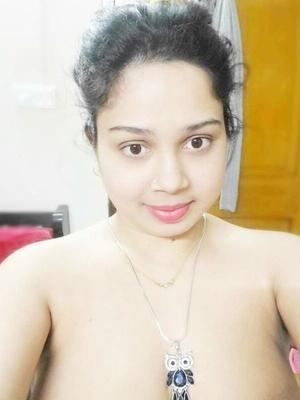 Indian wife selfie for husband