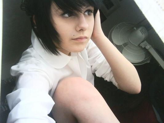 Young Emo selfies