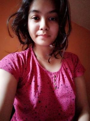 Indian teen nude selfie 1