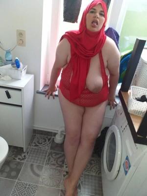 Muslim Fuckpig Fat Hijabi Whore Sexy Nipples